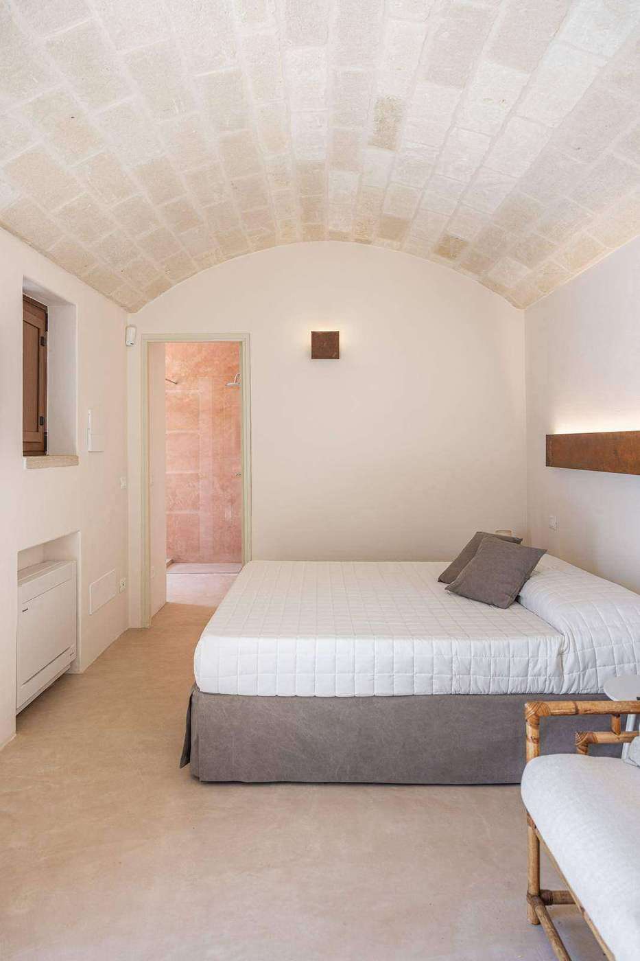 Room Ovile