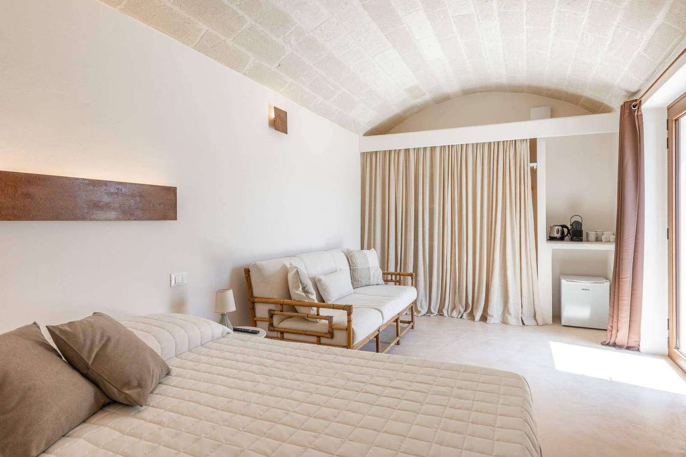 Room Ovile